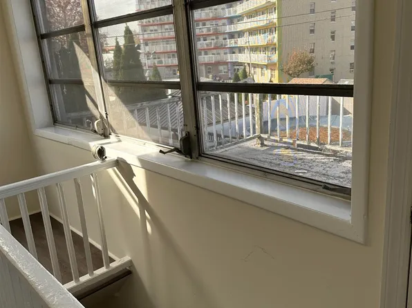 547 Avenue A image 8 of 14