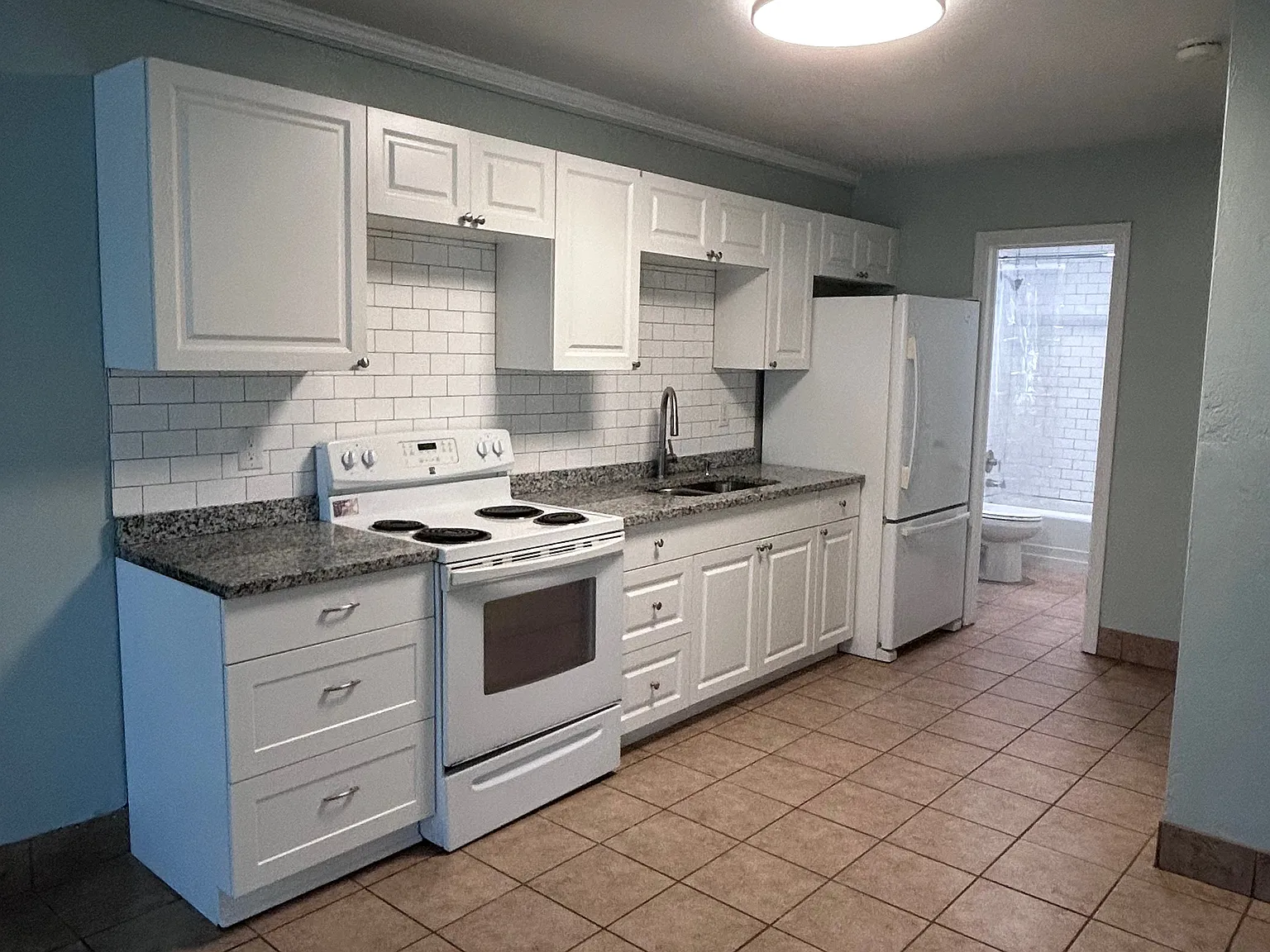 2 bed, 800 sqft, $1,795 — Photo 4