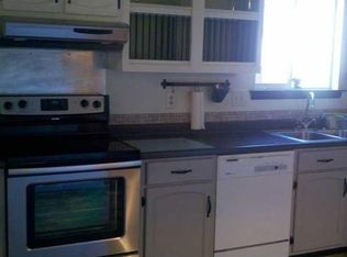 802 Pelham Dr, Newport News, VA 23608