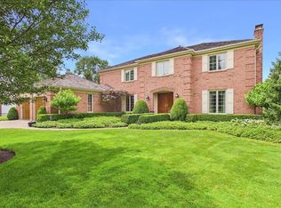 120 W Blackthorn Ln, Lake Forest, IL 60045