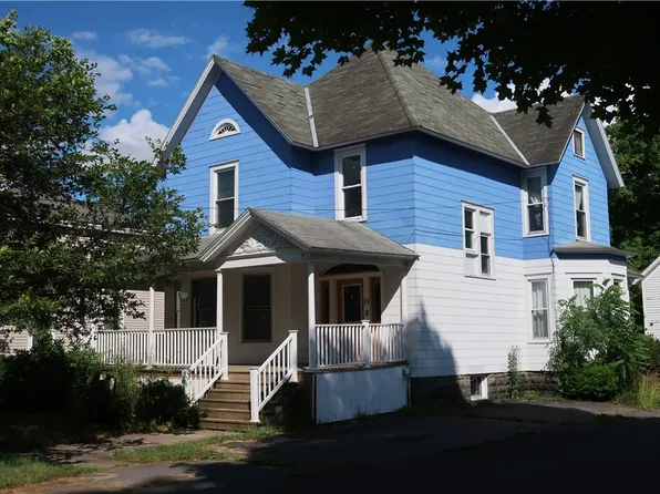 15 Mechanic St, Oxford, NY 13830