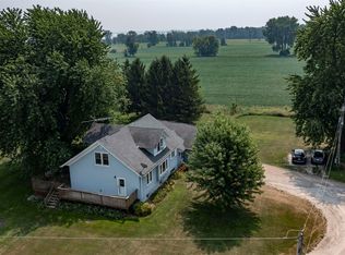 8019 Arrow Ln, Fremont, WI 54940