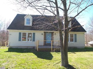 427 Nine Mile Point Rd, Oswego, NY 13126