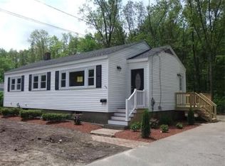 14 Chestnut Ave, Chelmsford, MA 01824