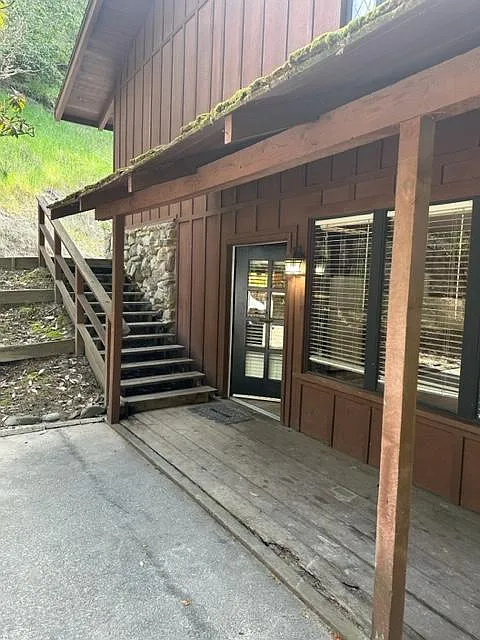 2 bed, 700 sqft, $3,200 — Photo 3