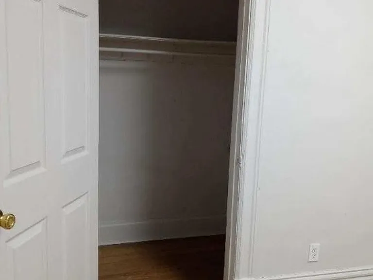 328 Grant Ave #4 — Photo 17