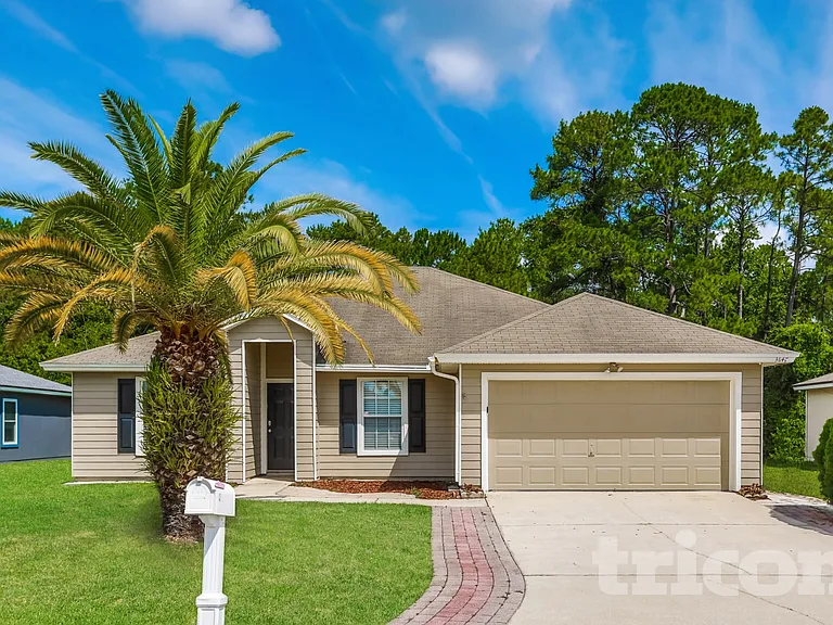 3647 Star Leaf Rd W — Photo 1