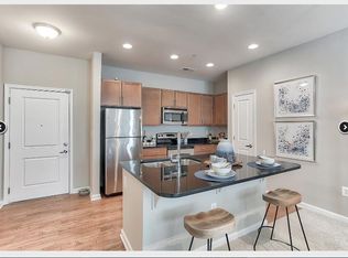 4209 Ridge Top Rd APT 550, Fairfax, VA 22030