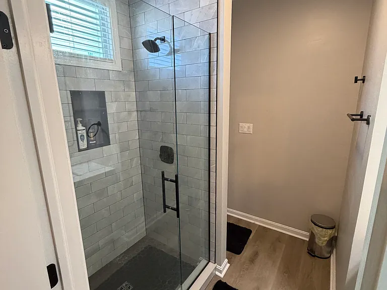 2047 Ruckle St — Photo 12