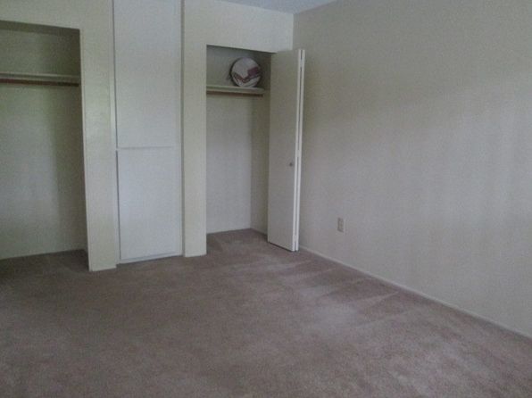 Vernon Vista Townhomes | 2401 Eric Way, Bakersfield, CA