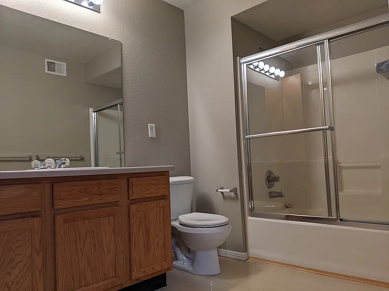 Shared Full Bath