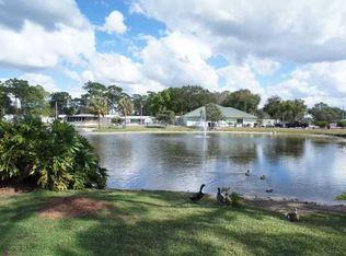 111 W Tanglewood Dr, Apopka, FL 32712