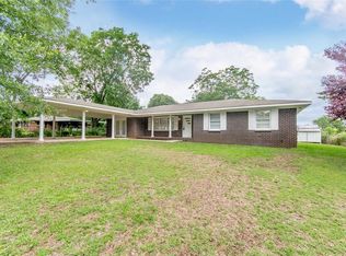 15756 Central Plank Rd, Eclectic, AL 36024