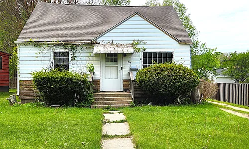 714 Albert Ave Photo 1