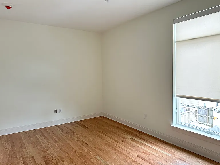 386 Grant St #203 — Photo 18