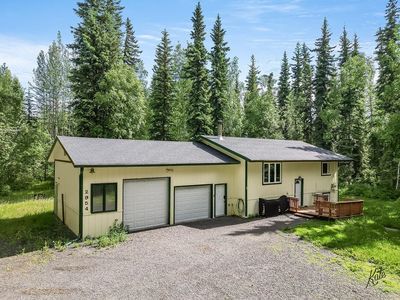 2954 Circle Loop Rd, North Pole, AK, 99705