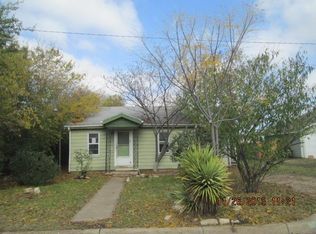 2511 Highcrest Ave, Fort Worth, TX 76111