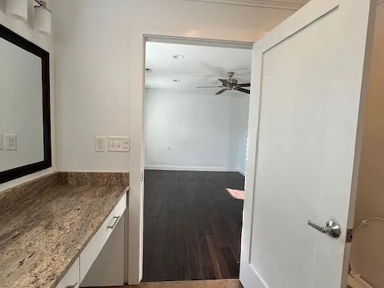 121 Gilbert Curry Dr — Photo 25