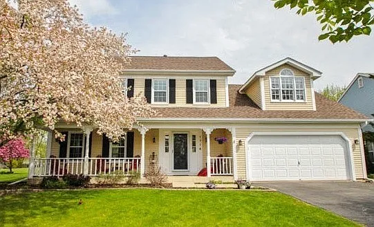 1714 Cambridge Dr photo 1