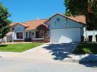 1147 Don Carlos Ct, San Jacinto, CA 92582
