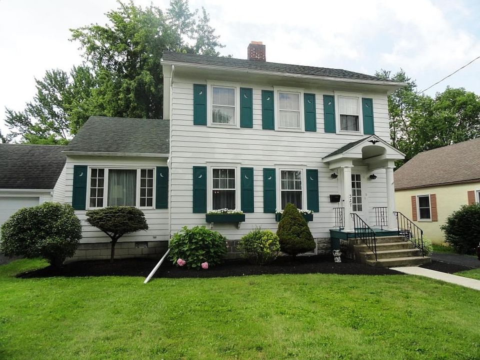 327 Lafayette St