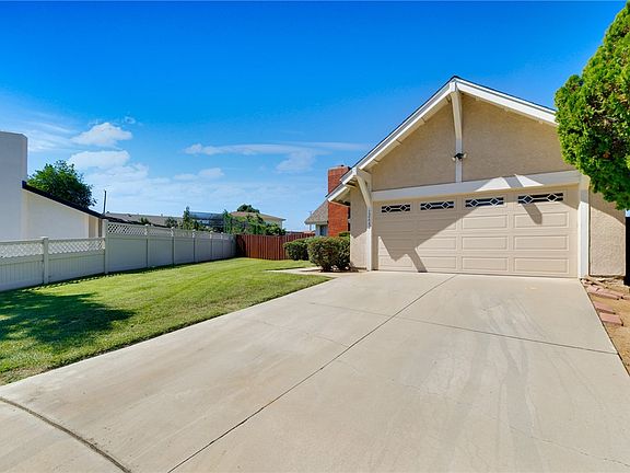 3rd image of 12662 Thomas Ct
