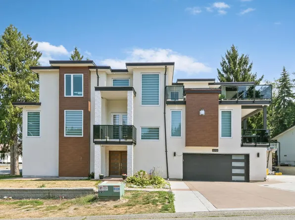 20754 48th Ave, Langley, BC V3A 3L8