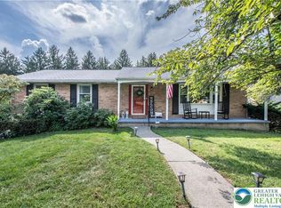 1472 Willowbrook Dr, Bethlehem, PA 18015