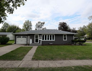 837 N 8th St, Chariton, IA, 50049