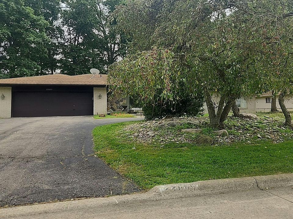 1st image of 22605 Coventry Woods Ln