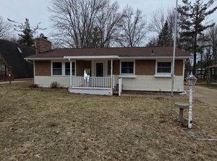 1851 Lakewoods Beach Rd, Saint Helen, MI