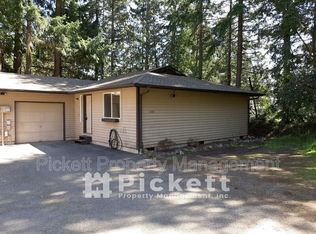 6451 Lewis Dr NE, Bremerton, WA 98311