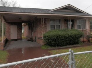 645 Ellis St, Allendale, SC 29810