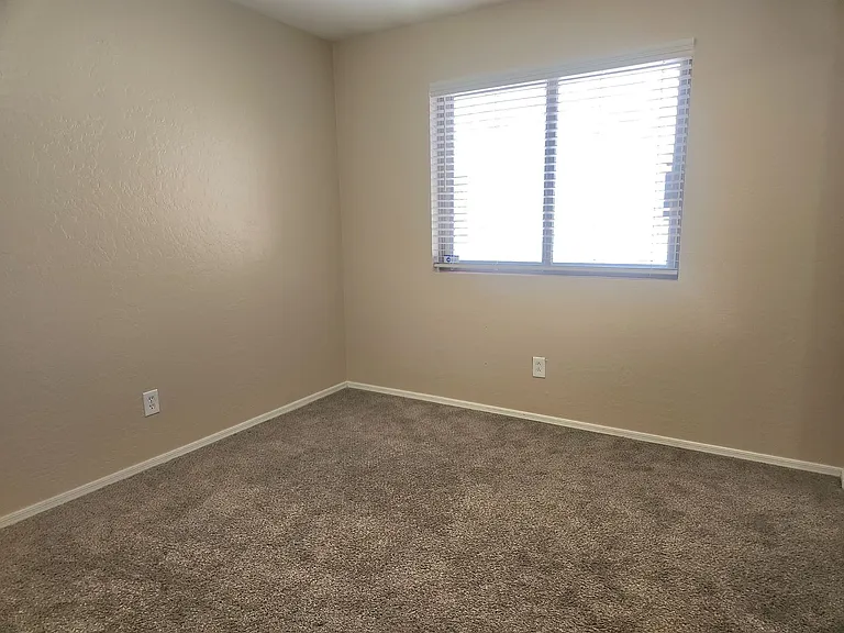 5511 S 15th Way — Photo 21