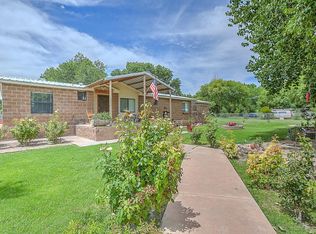 5 Los Arboles Rd, Peralta, NM 87042