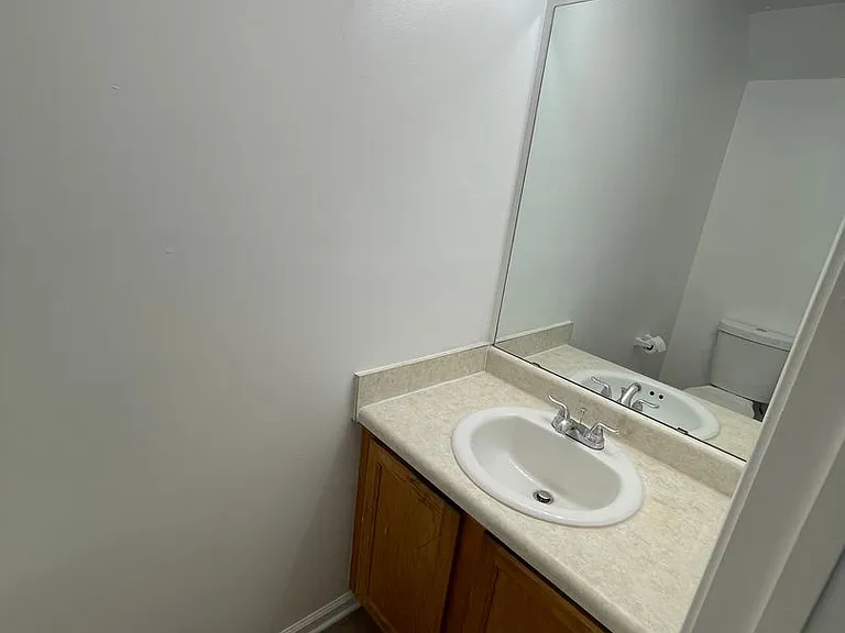 191 Blake Ave — Photo 8
