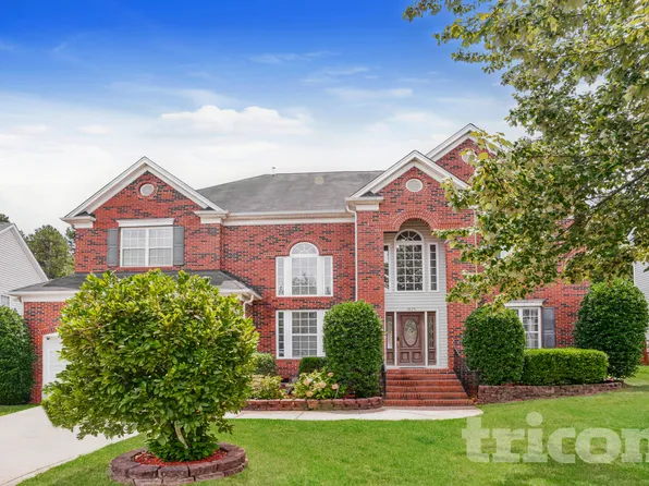 1825 Copperplate Rd, Charlotte, NC 28262