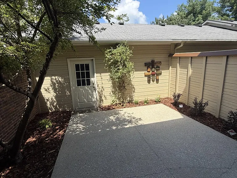 1309 Gray Hawk Rd #A — Photo 30