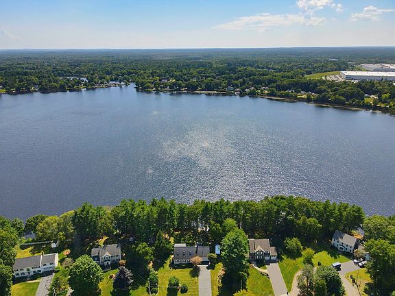 2nd image of 150 Lake Ridge Dr