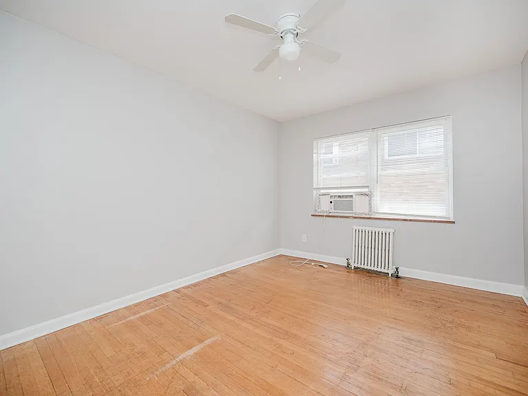 5828 Ridge Ave #5 — Photo 10