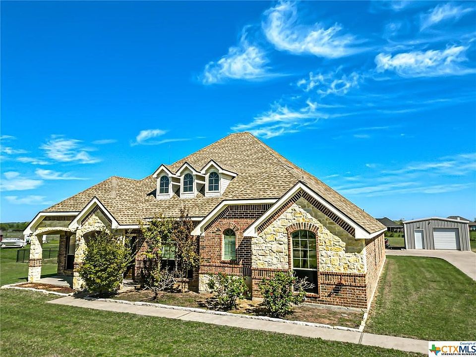 1st image of 110 Cotton Ln