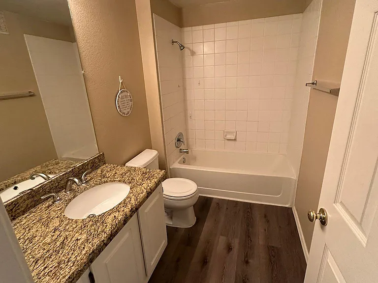 5401 E Van Buren St #2119 — Photo 3