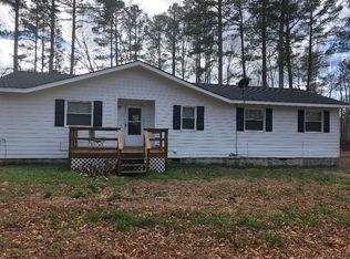 2495 Laurel Dr, Waverly, VA 23890