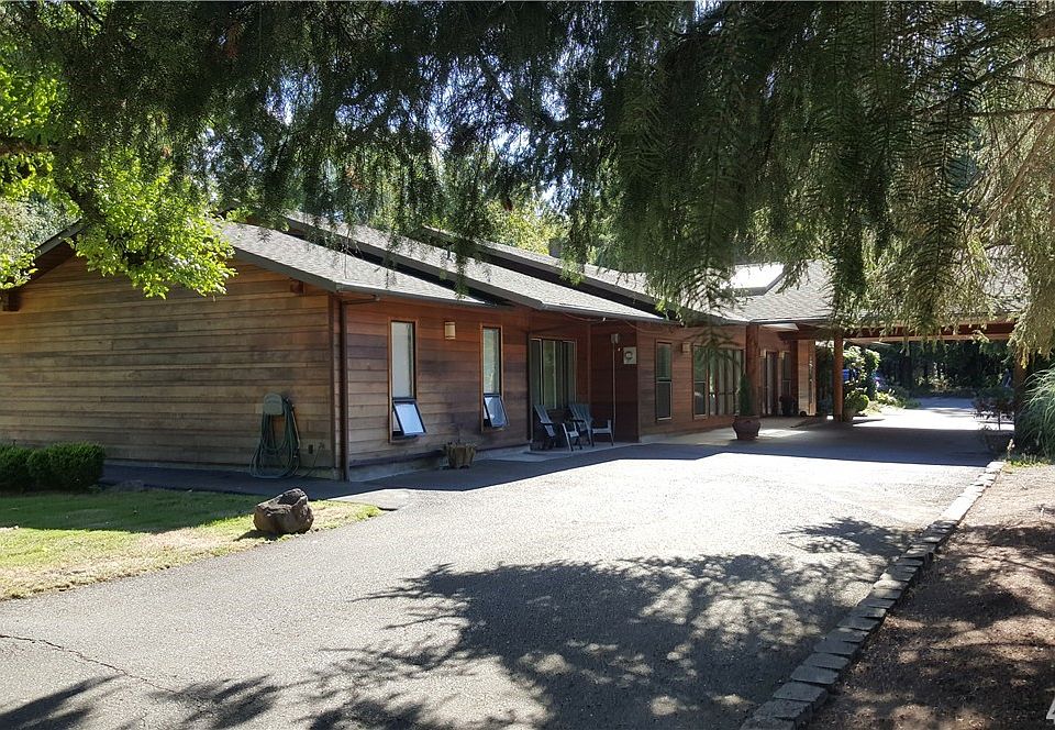 2nd image of 8720 208th Ave NE