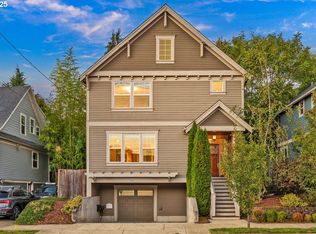 665 NE Skidmore St, Portland, OR 97211