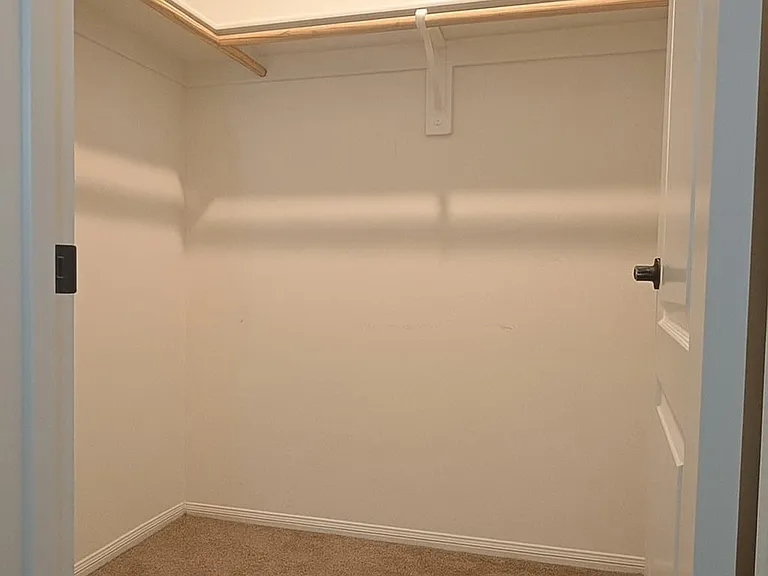 24848 Trott Cir — Photo 12