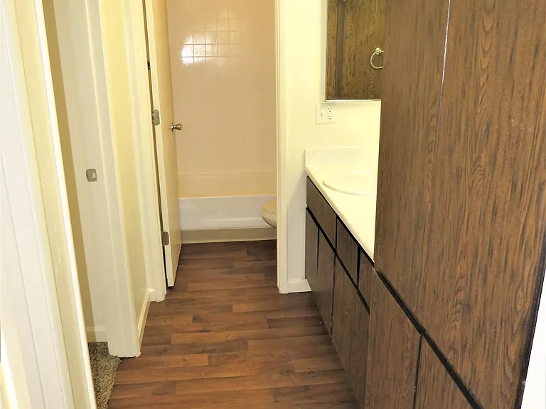 Shadowtree Apartment Homes — Photo 84