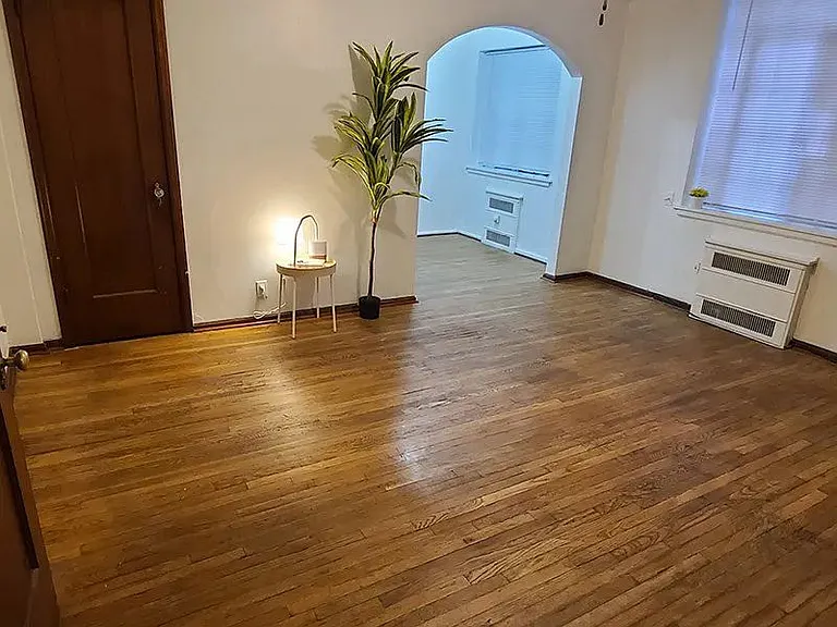 Barbara Worth living room