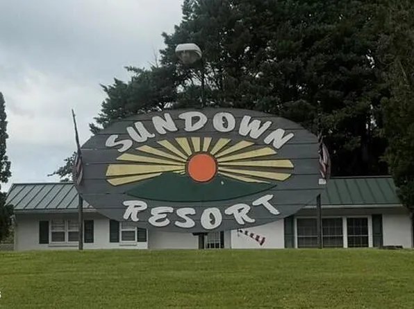 8450 State Highway 73, Townsend, TN 37882