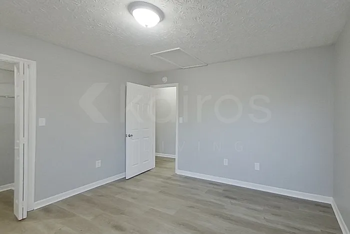250 Deer Pkwy — Photo 10